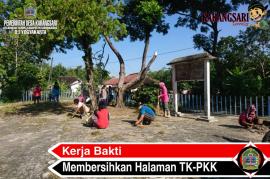 KERJA BAKTI WALI MURID TK-PKK DESA KARANGSARI